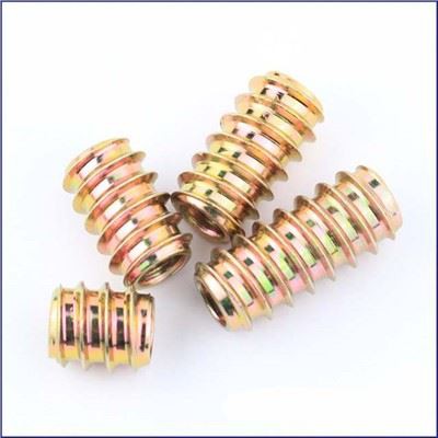 เม็ดมีดเกลียวและสลักเกลียวสําหรับเฟอร์นิเจอร์ไม้